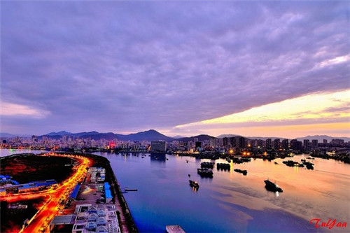 泸定县有什么好玩的地方旅游景点
